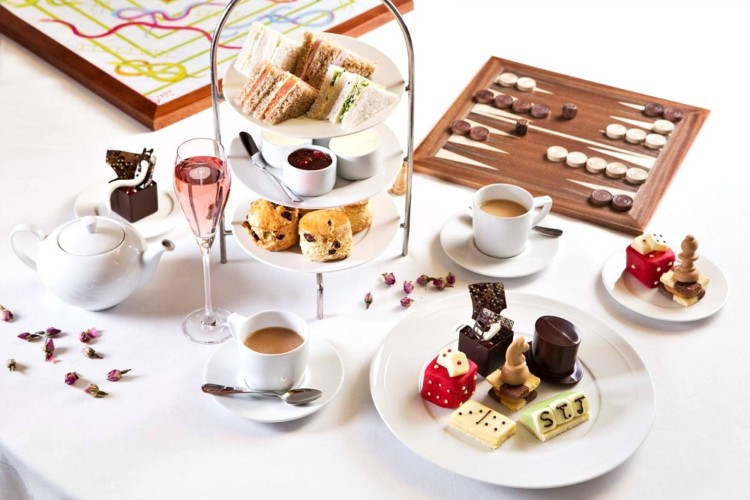 are there afternoon teas for kids in the 3 day london itinerary for families