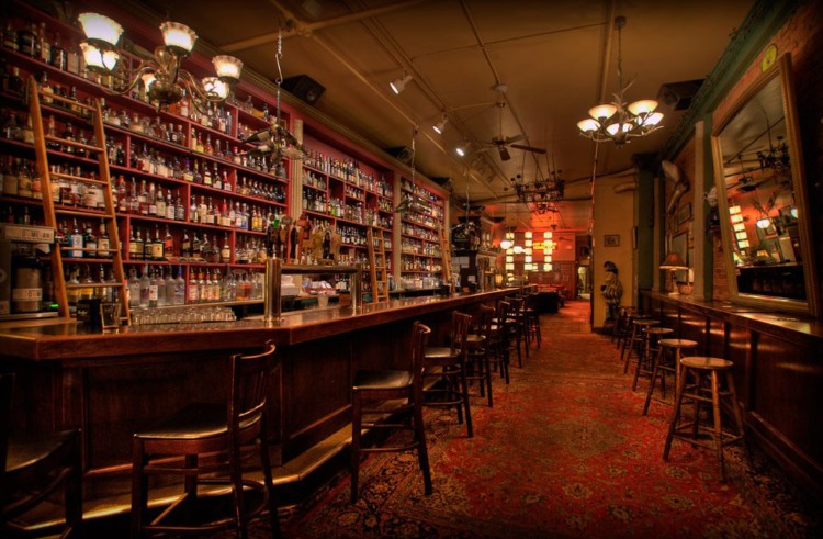 Al's Wine and Whiskey is one of the places to eat in Syracuse NY you should check out!