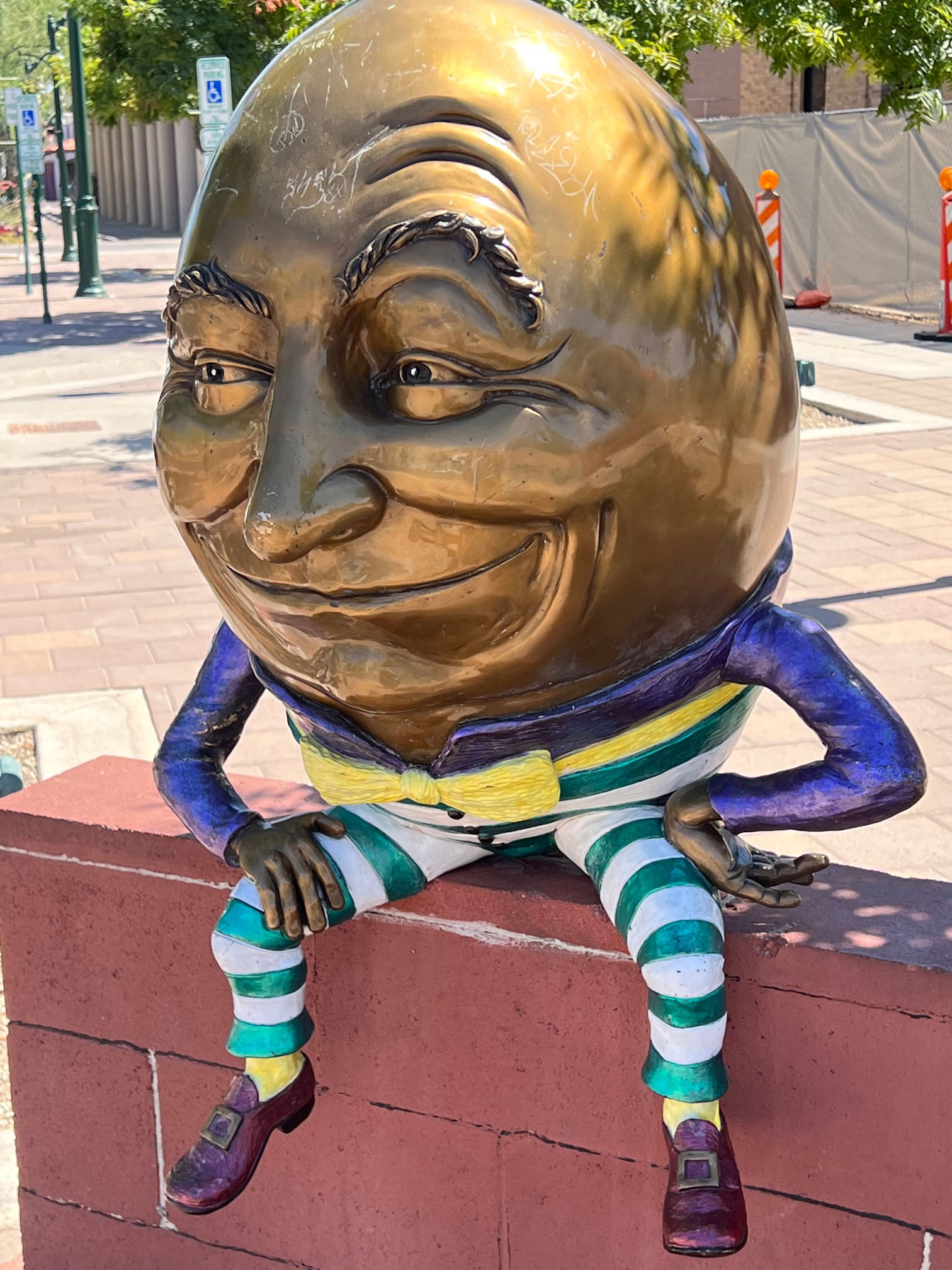 things to do in mesa az - Humpty Dumpty sculpture in downtown Mesa