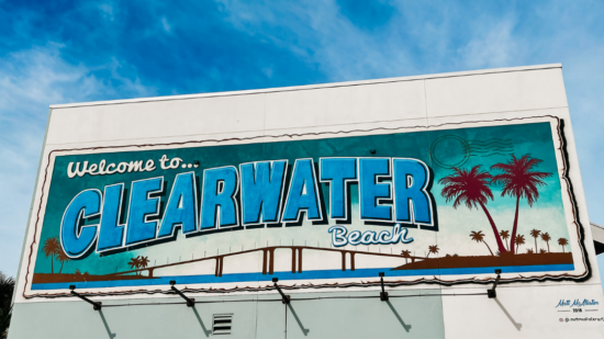welcome sign in clearwater, Florida